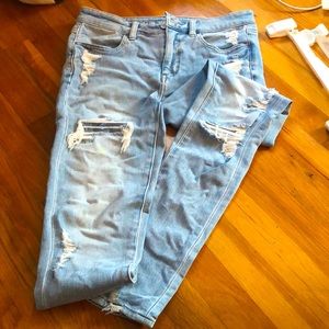 American eagle light wash jeans